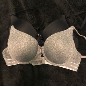 Tommy Hilfiger Bra Set